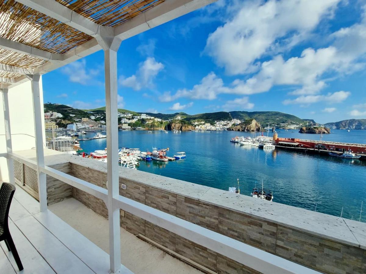 Maridea - La Darsena Apartment Ponza Exterior foto