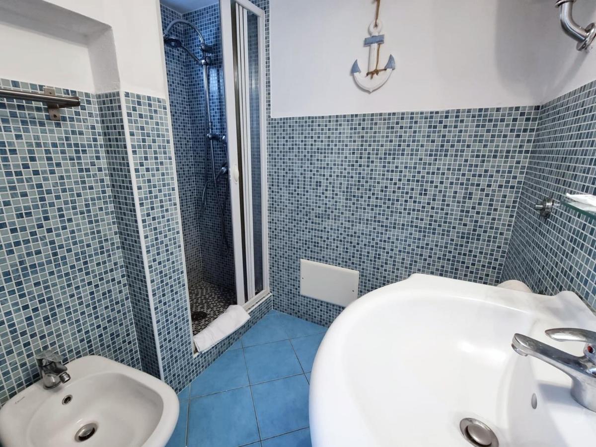 Maridea - La Darsena Apartment Ponza Exterior foto
