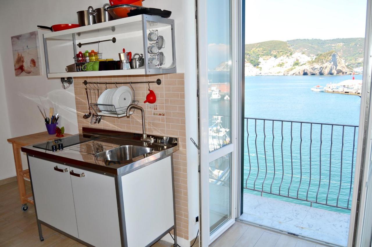Maridea - La Darsena Apartment Ponza Exterior foto