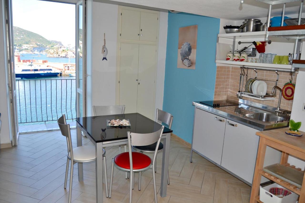 Maridea - La Darsena Apartment Ponza Exterior foto